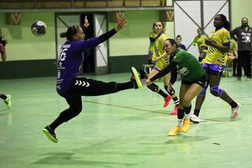 El Rocasa se impone a Adesal Córdoba tirando de veteranía/TA.